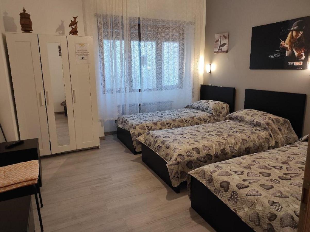 Triple Room Private Bathroom